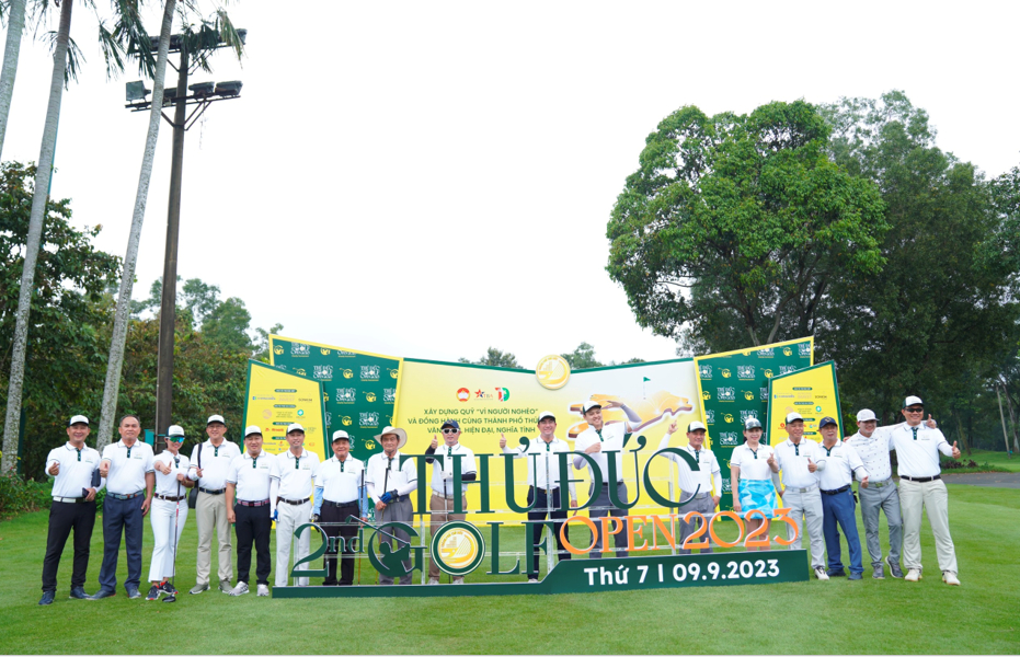 hon 35 ti dong duoc dong gop tai giai golf thu duc open lan 2 hinh 2