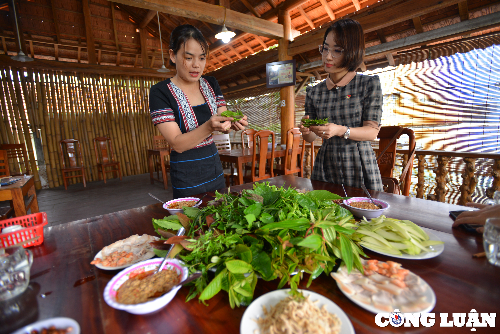 goi la kon tum mon an doc dao giua dai ngan tay nguyen hinh 3