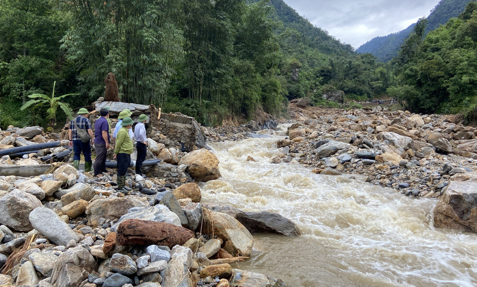 lao cai cong bo tinh huong khan cap ve thien tai tren dia ban thi xa sa pa hinh 2