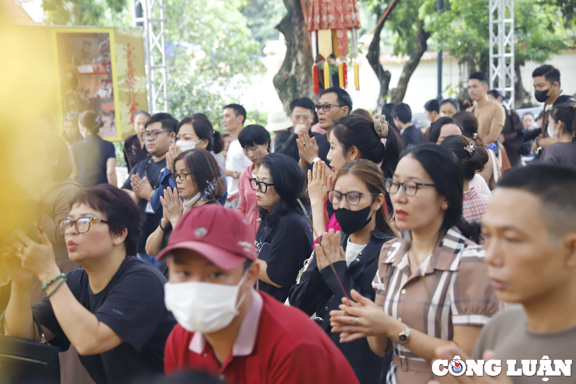 ha noi hang nghin nguoi thap huong cau sieu quyen gop ho tro nan nhan vu chay hinh 7