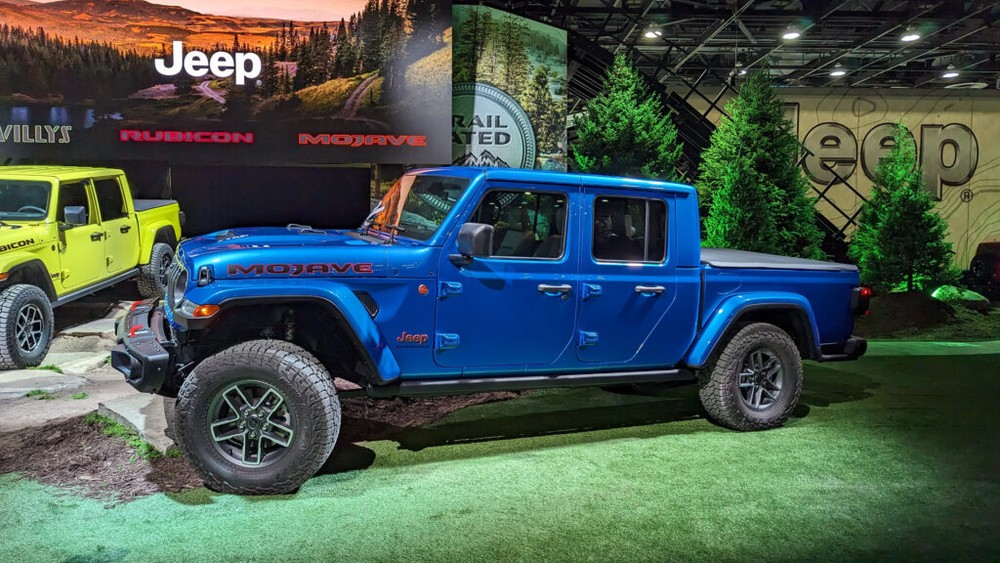 jeep gladiator 2024 ban nang cap ra mat voi nhieu trang bi moi hinh 7