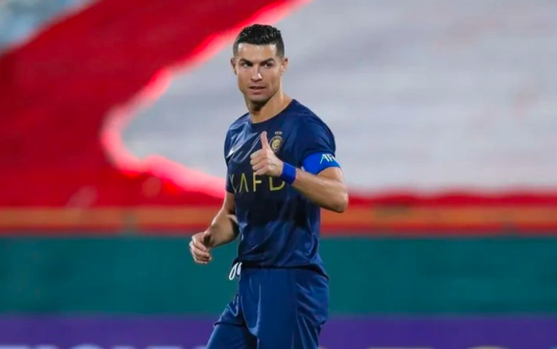 ronaldo lap cot moc kho tin trong tran ra mat afc champions league hinh 1