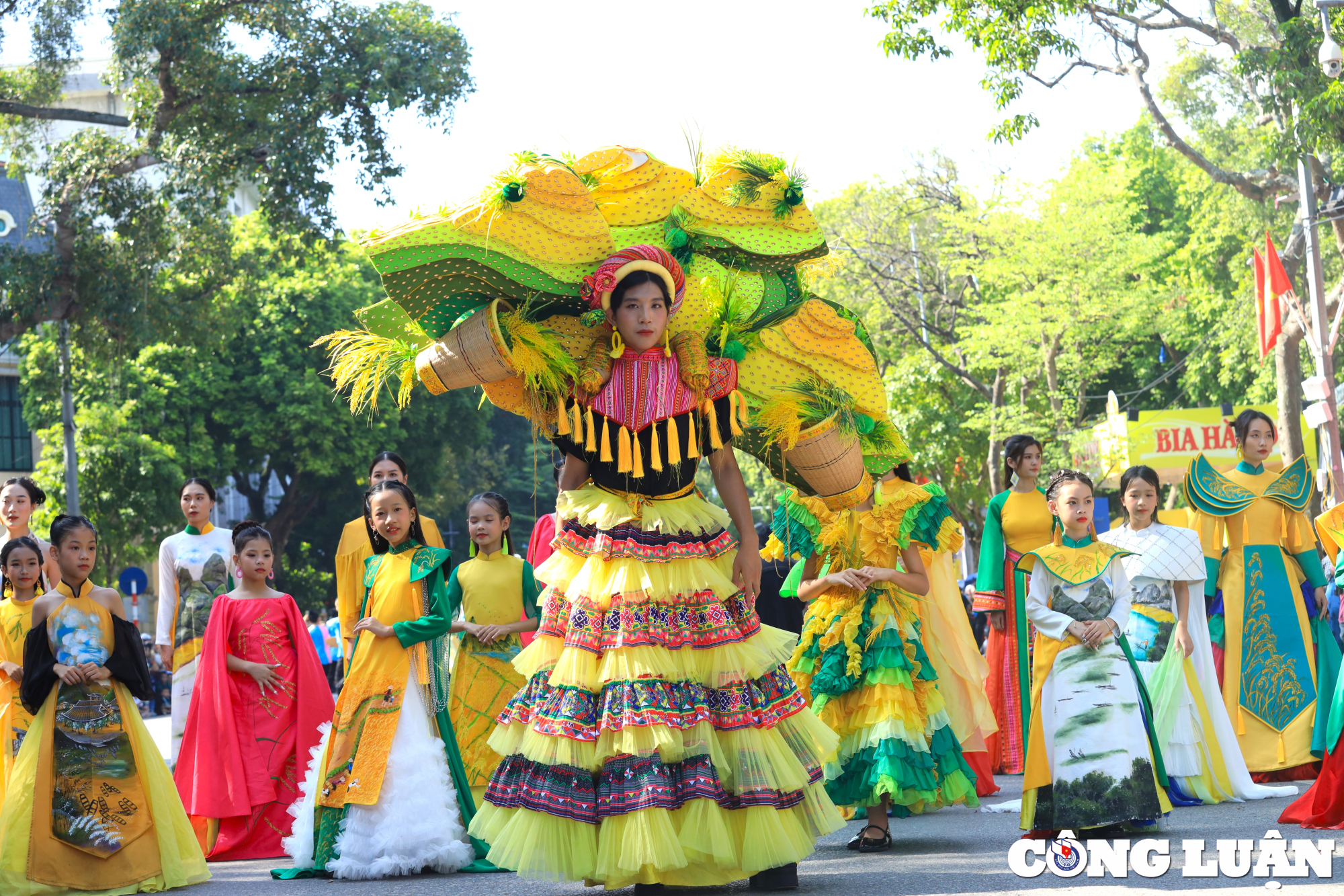 tung bung su kien carnaval thu ha noi nam 2023 hinh 29