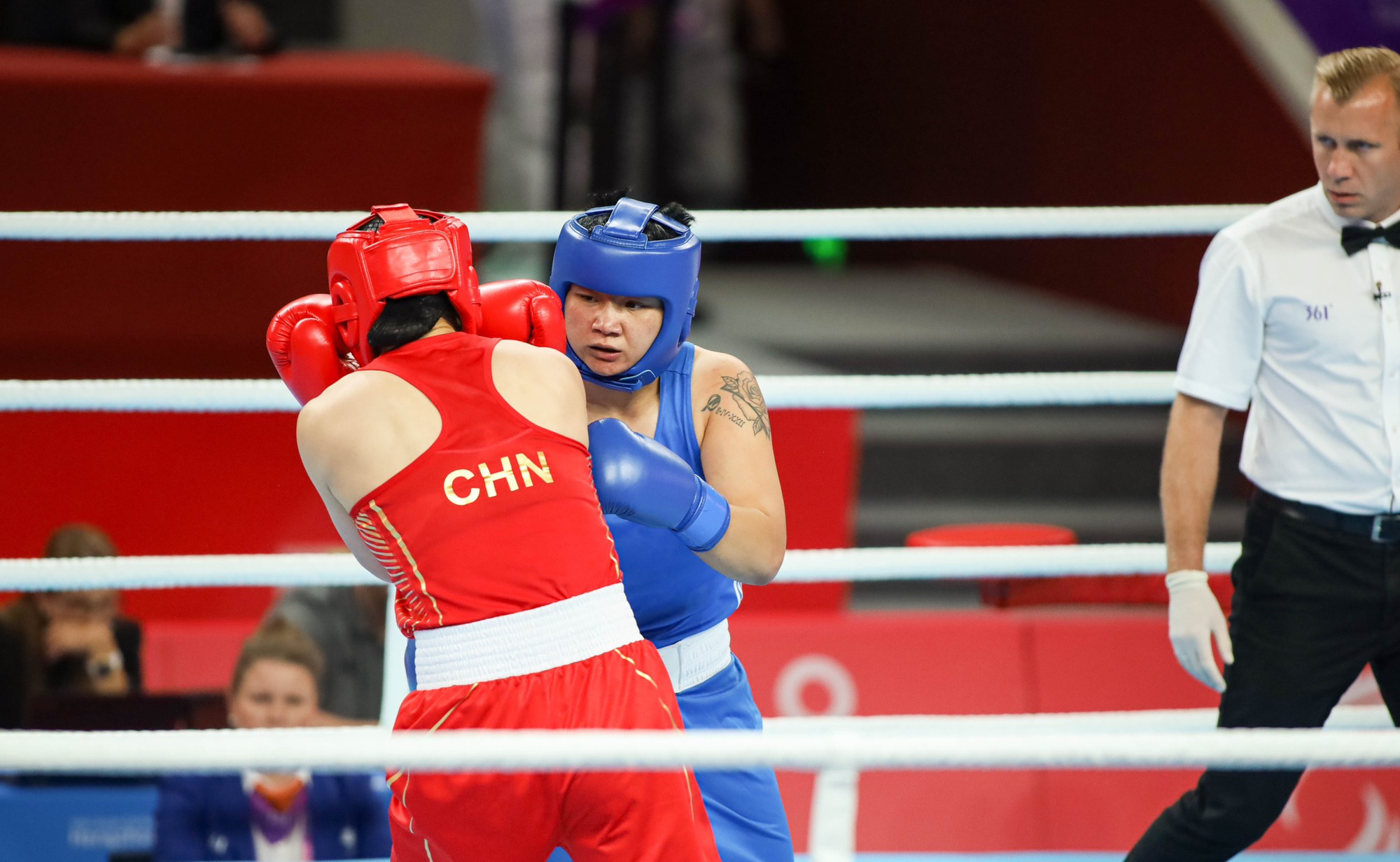 luu diem quynh gianh huy chuong dong boxing asiad 19 hinh 1