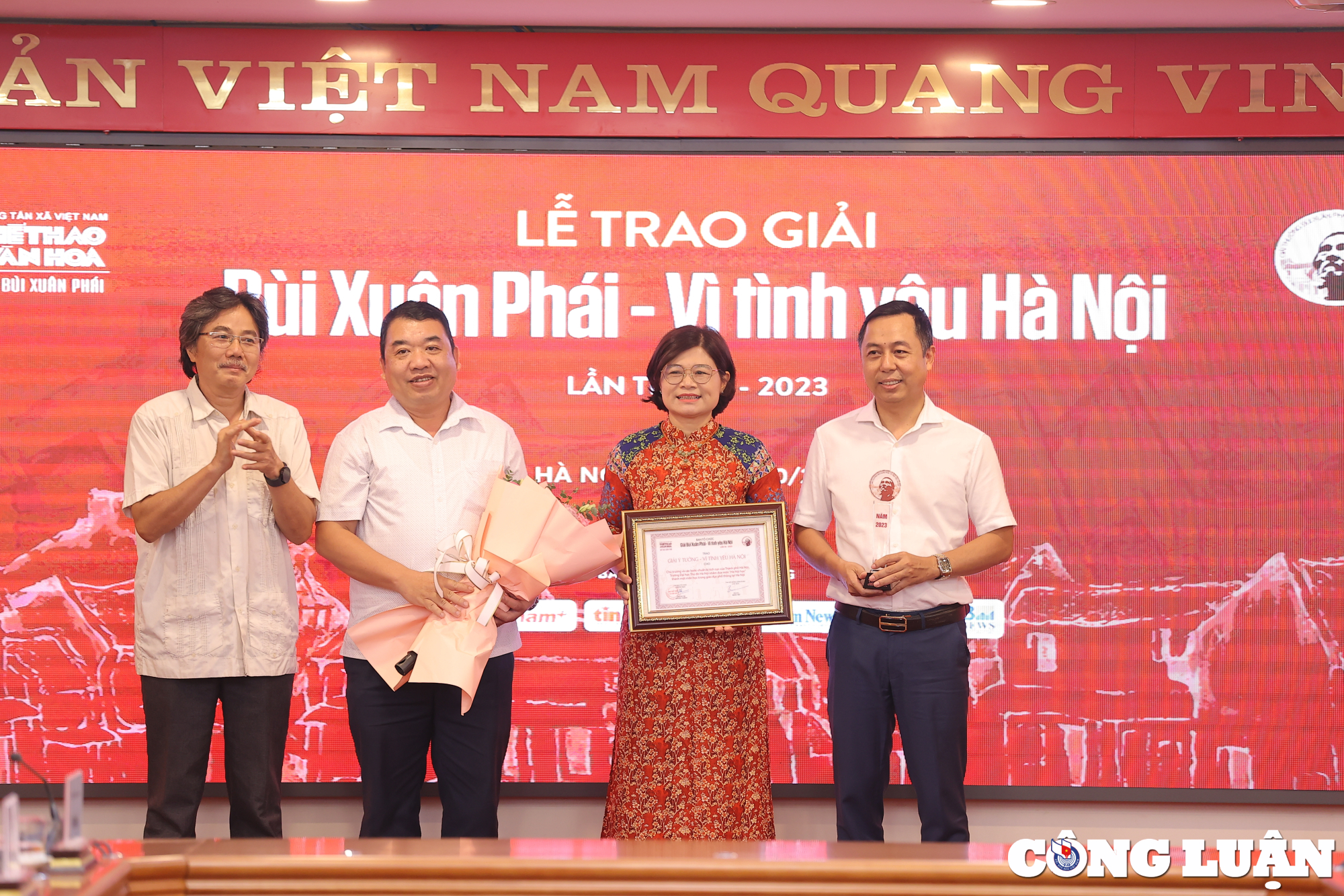 giai thuong bui xuan phai vi tinh yeu ha noi 2023 giai thuong lon duoc trao cho nsnd dang nhat minh hinh 5