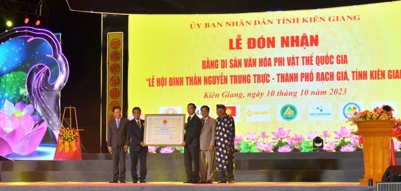 le hoi dinh than nguyen trung truc don nhan bang di san van hoa phi vat the quoc gia hinh 1