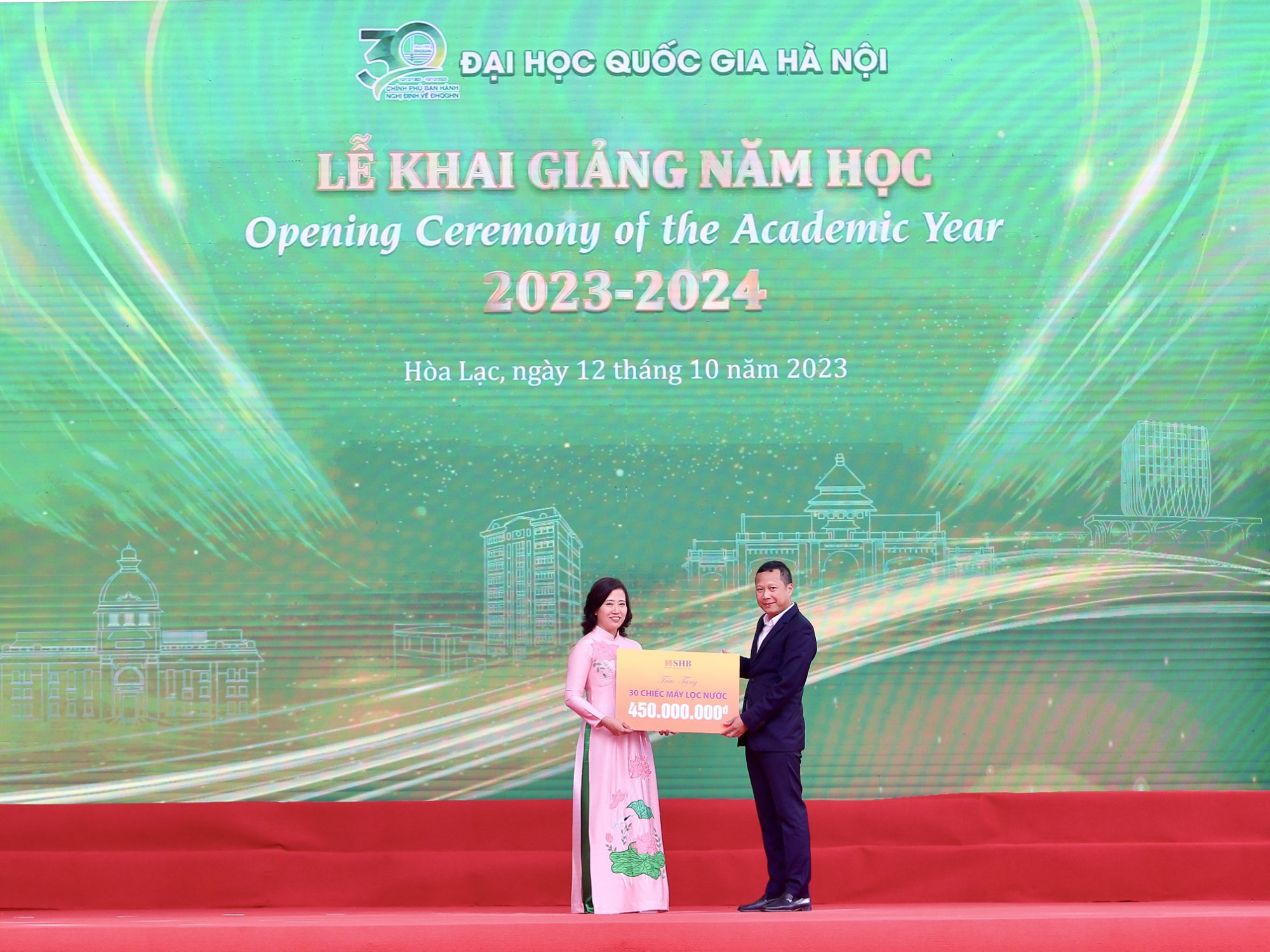 shb tang cuong dong hanh ho tro sinh vien dai hoc quoc gia ha noi hinh 2