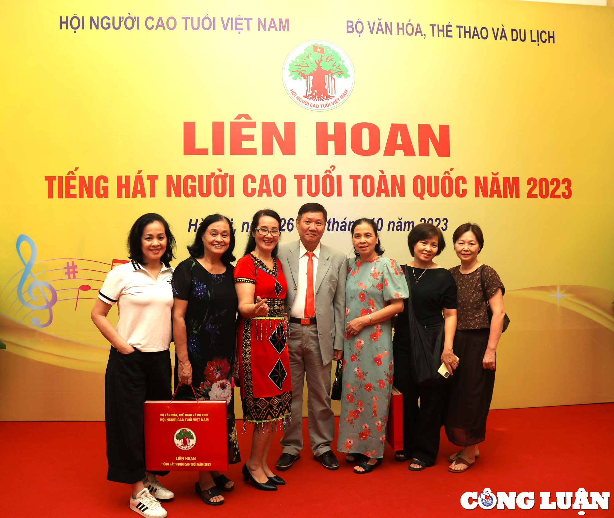 dac sac chuong trinh khai mac lien hoan tieng hat nguoi cao tuoi nam 2023 hinh 15