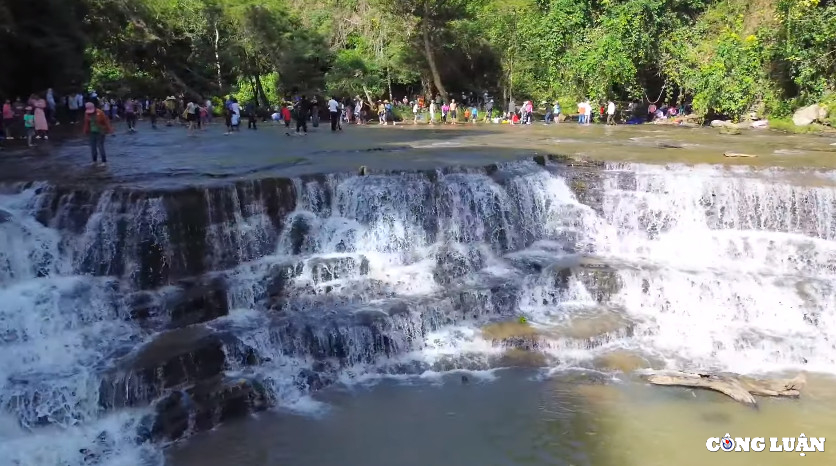 ghe thac thuy tien dak lak nghe huyen thoai nang hnang hinh 1