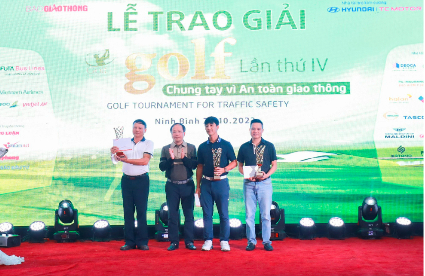 golfer nguyen hong hai gianh chuc vo dich giai golf chung tay vi atgt 2023 hinh 5