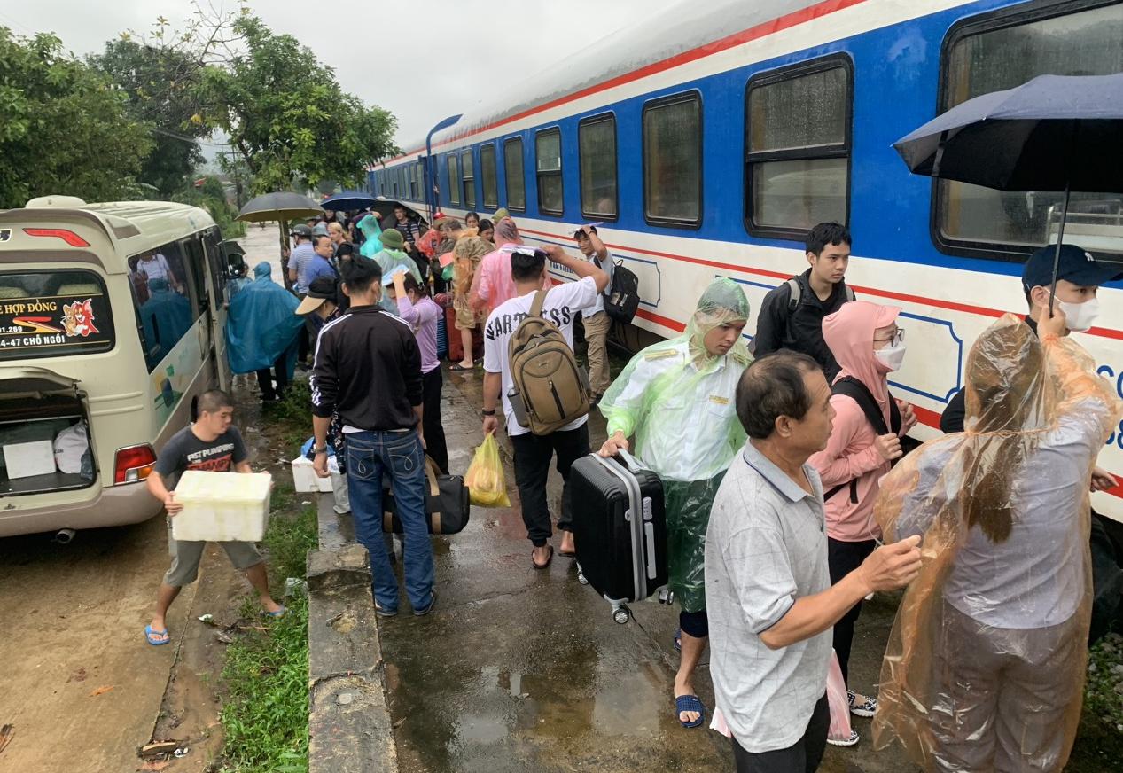 sat lo nghiem trong tren tuyen duong sat bac  nam qua ha tinh hinh 2