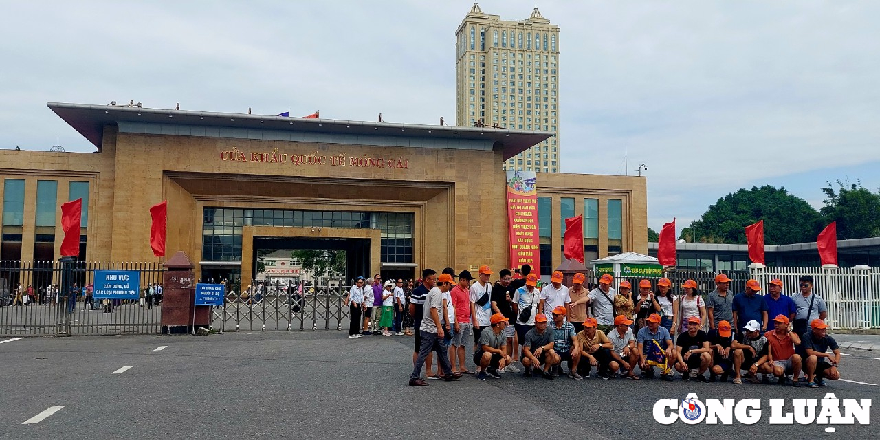 quang ninh hoi cho thuong mai du lich quoc te viet  trung lan thu 15 se trung bay 400 gian hang hinh 1