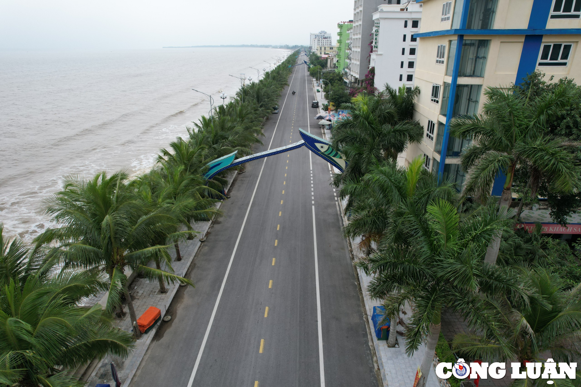 thao do nhieu leu bat tai khu du lich bien hai tien thanh hoa hinh 2