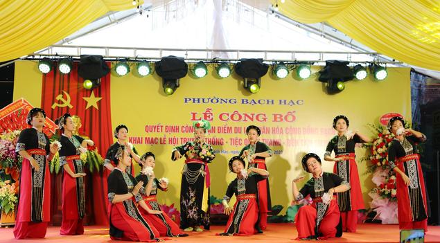 phu tho cong nhan diem du lich van hoa cong dong bach hac hinh 1