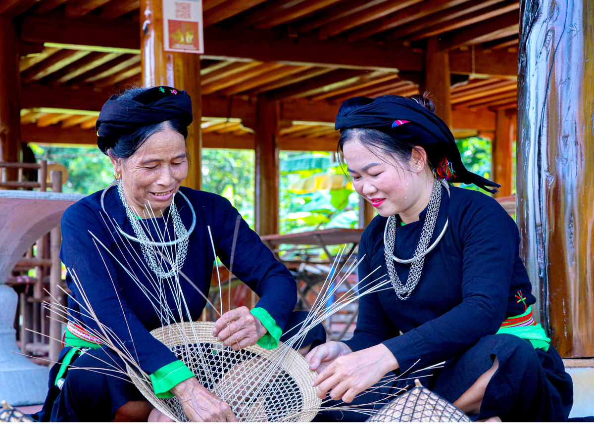 le cung rung cua nguoi co lao duoc cong nhan di san van hoa phi vat the quoc gia hinh 1