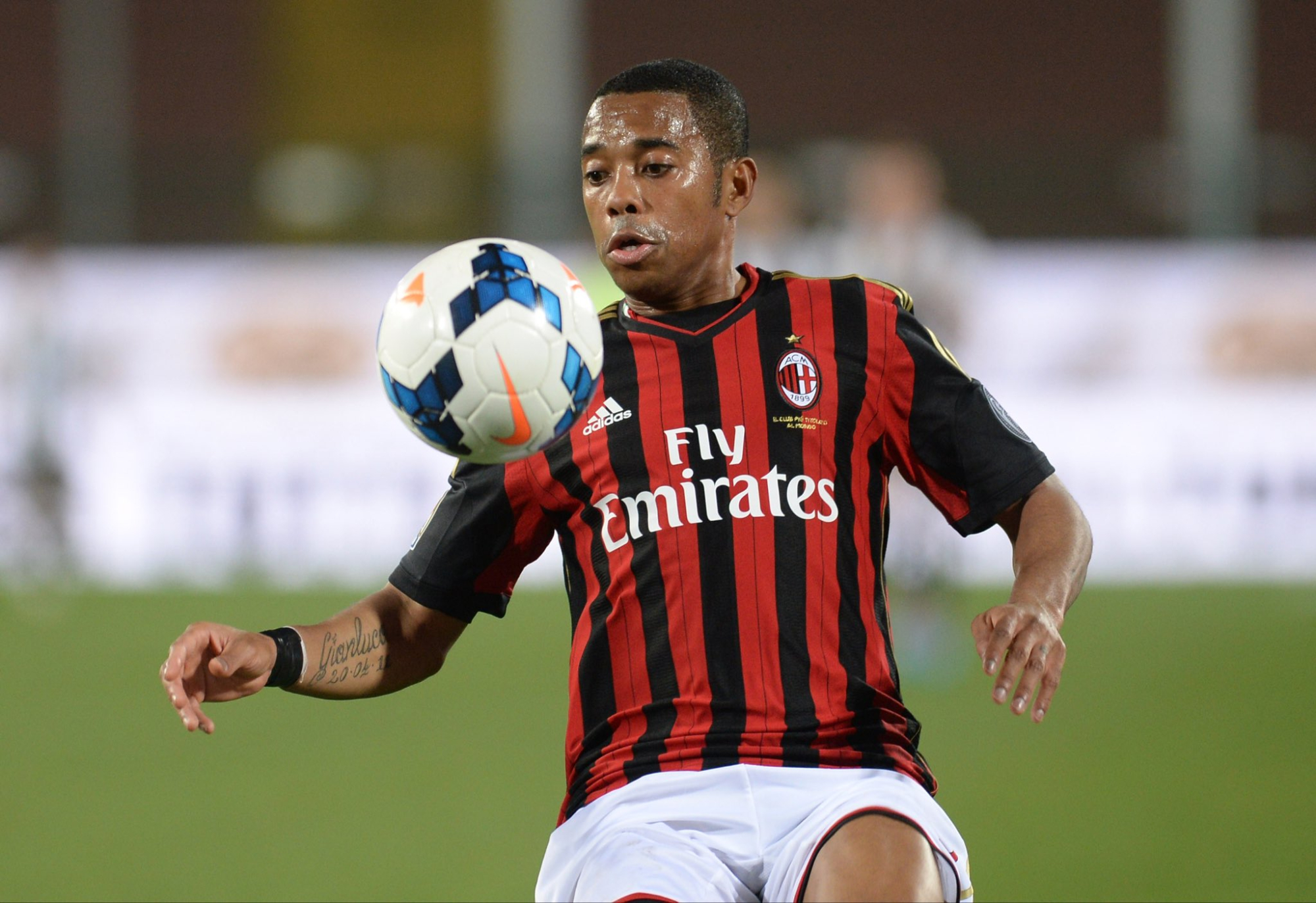 cuu sao man city robinho sap phai chap hanh an tu 9 nam hinh 1