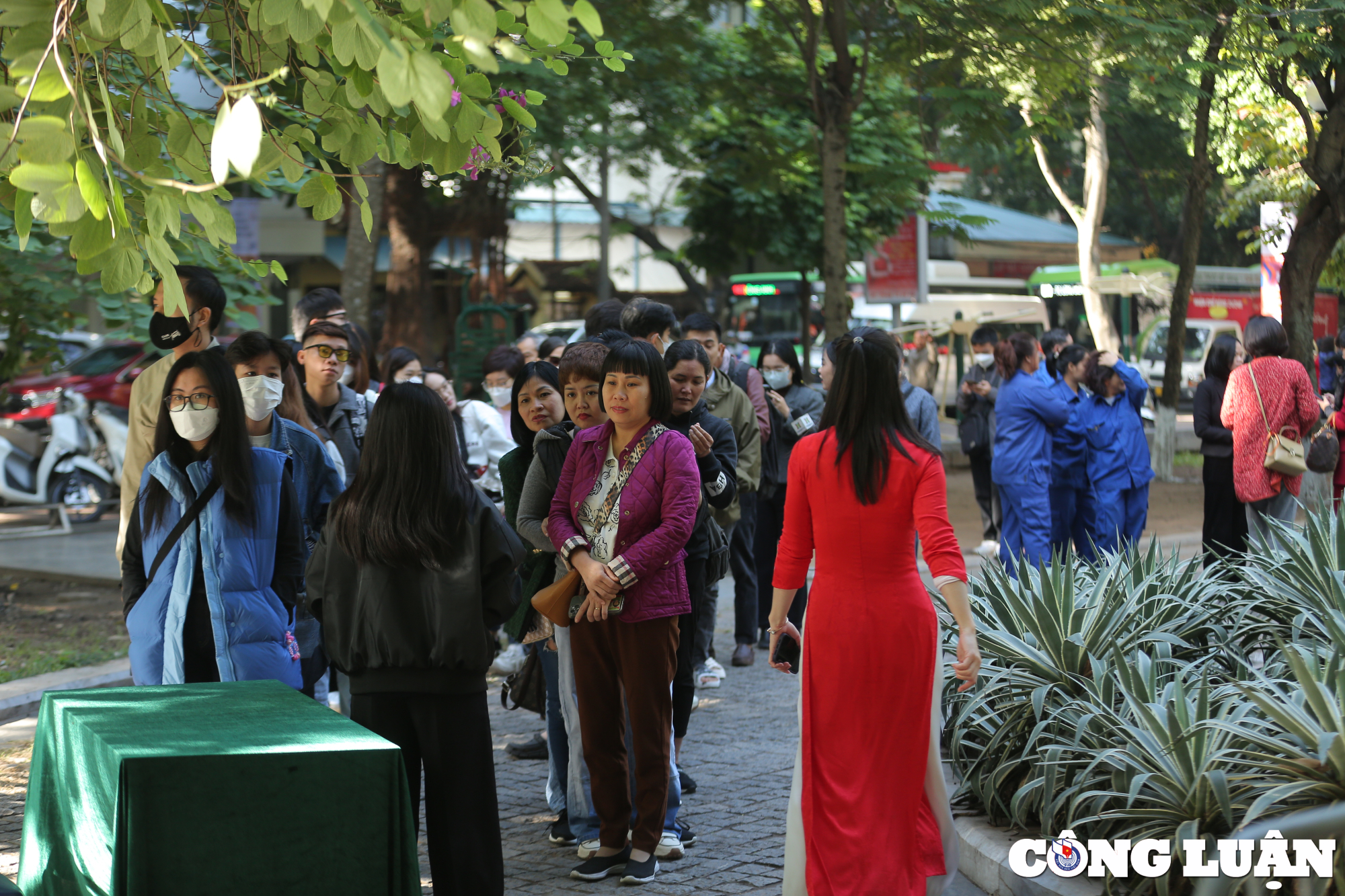 thuong lam khong gian trien lam sap dat nuoc va di san thap nuoc hang dau hinh 3