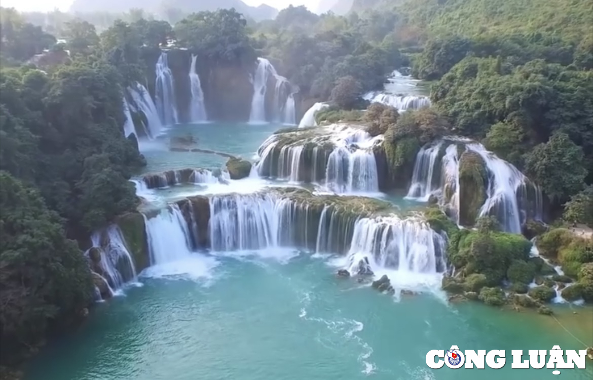 cao bang so huu nhieu diem den an tuong hap dan kho noi nao sanh kip hinh 1