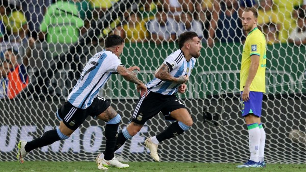 otamendi ghi ban argentina danh bai brazil o vong loai world cup 2026 hinh 1