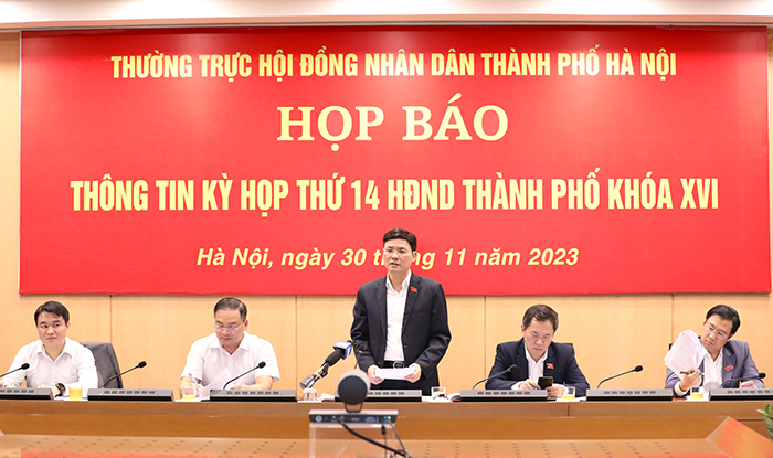 hdnd tp ha noi se chat van viec thuc hien cac quy dinh cua phap luat ve giao thong do thi hinh 2