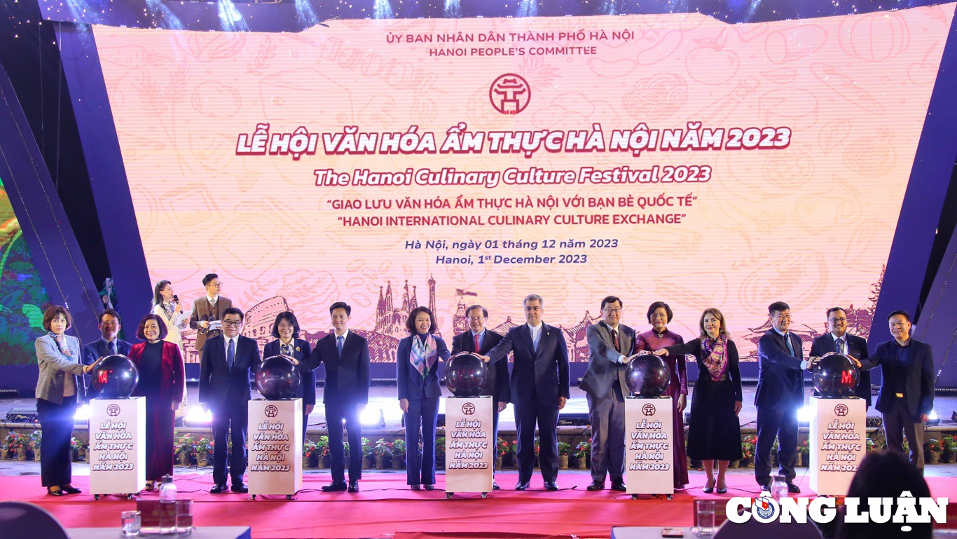 dac sac chuong trinh khai mac le hoi van hoa am thuc ha noi 2023 hinh 2