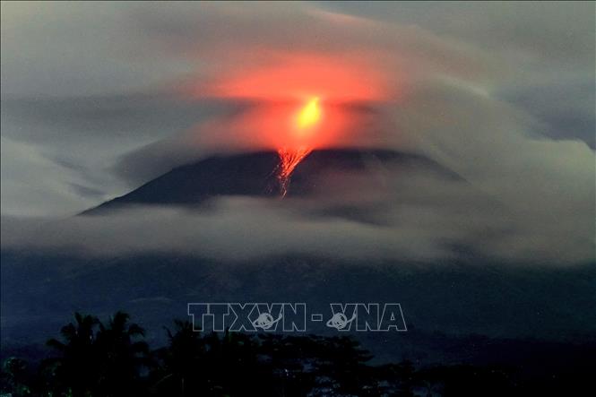 merapi  ngon nui lua nguy hiem bac nhat va nhung cu thuc giac kinh hoang hinh 2