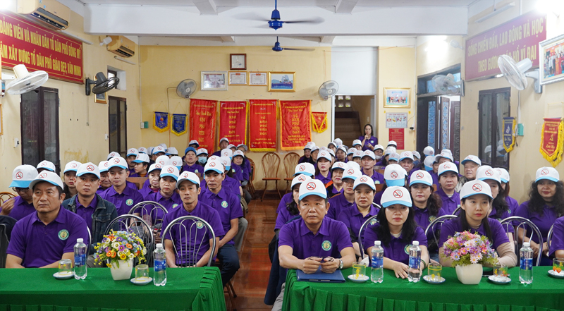 quang binh phat dong mo hinh diem du lich khong khoi thuoc la hinh 1