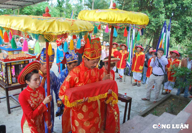 van hoa dac trung cua nguoi hoa o can tho trong le via ba thien hau hinh 2