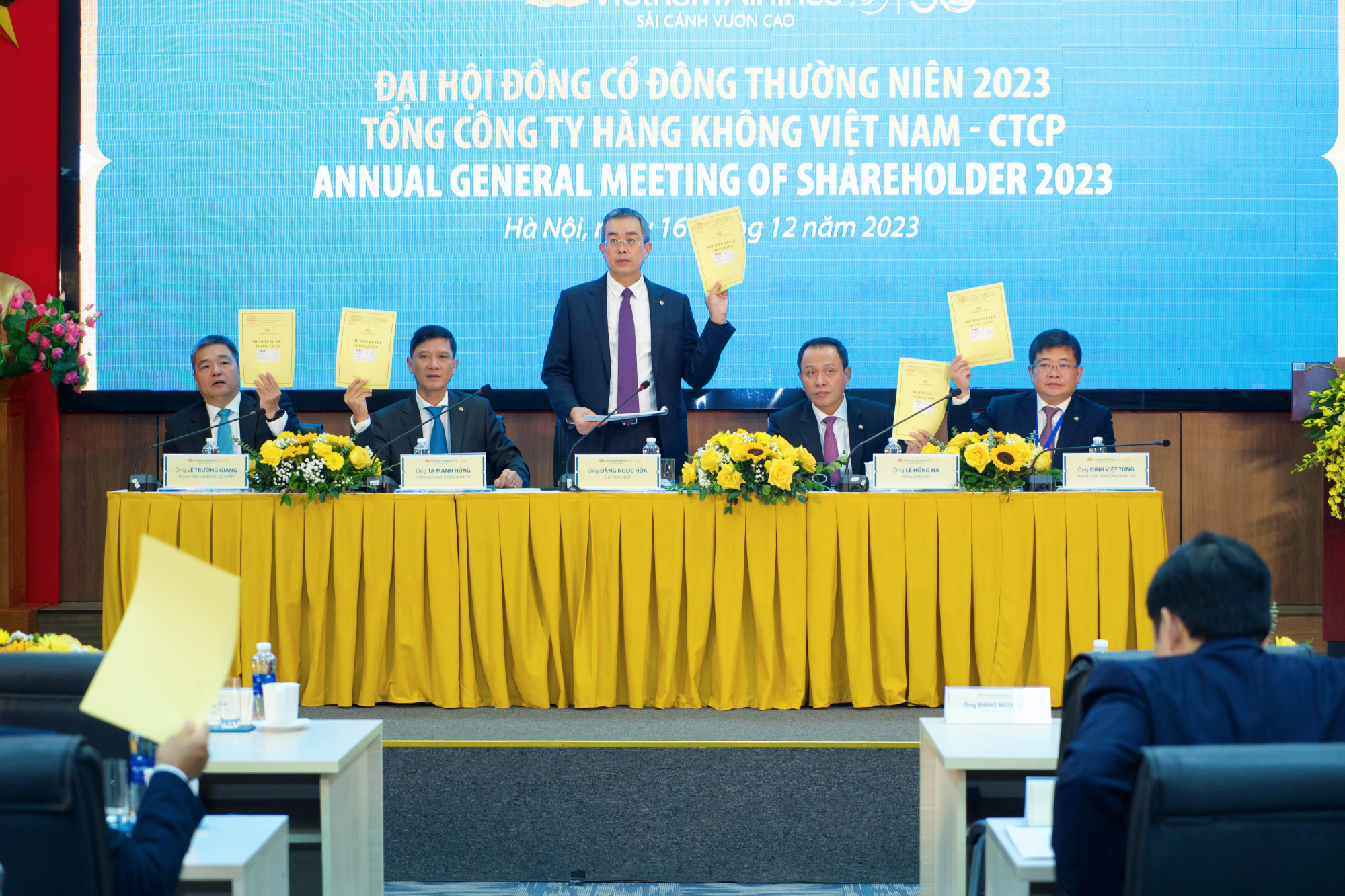 vietnam airlines to chuc thanh cong dai hoi dong co dong nam 2023 hinh 4