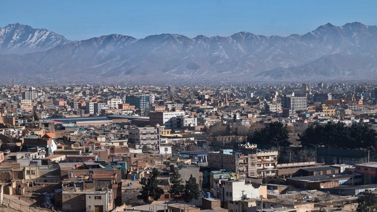 nga tang cuong xuat khau nhien lieu sang afghanistan hinh 1