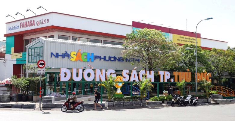 khai truong duong sach thanh pho thu duc hinh 1