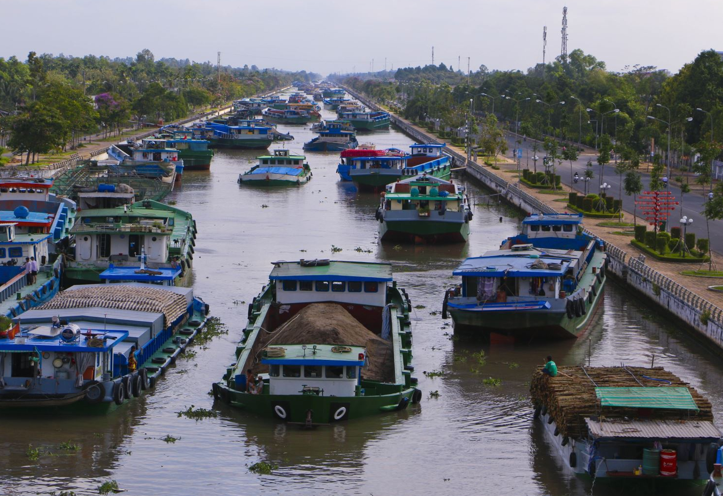 van tai duong thuy noi dia tang truong tich cuc trong nam 2023 hinh 1