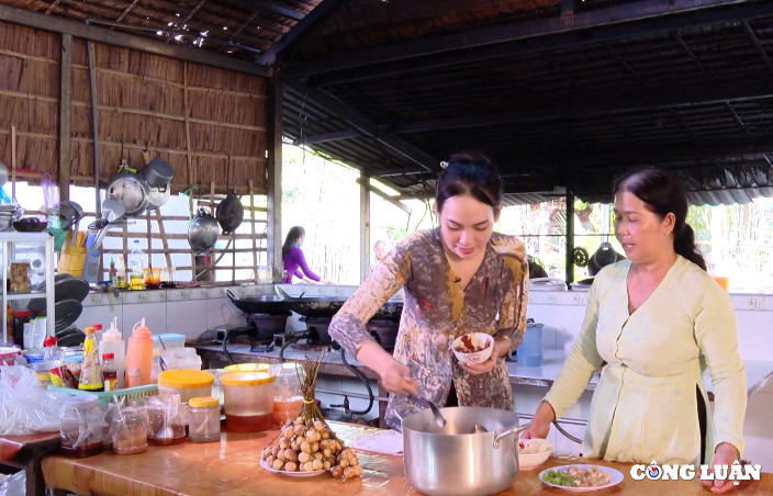 la mieng ga um dau ha chau dac san xu tay do hinh 2