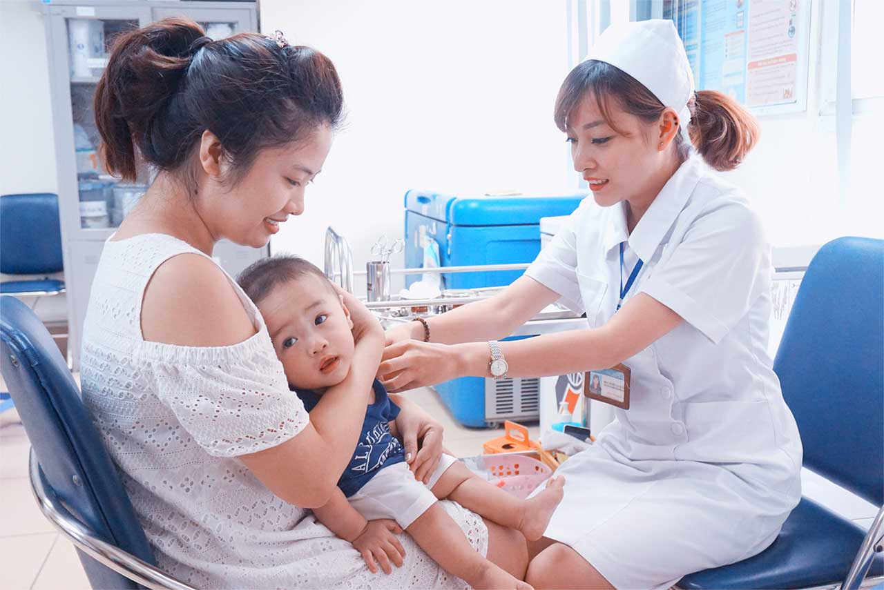 bo truong bo y te chiu trach nhiem truoc thu tuong ve dam bao nguon vaccine tiem chung hinh 1