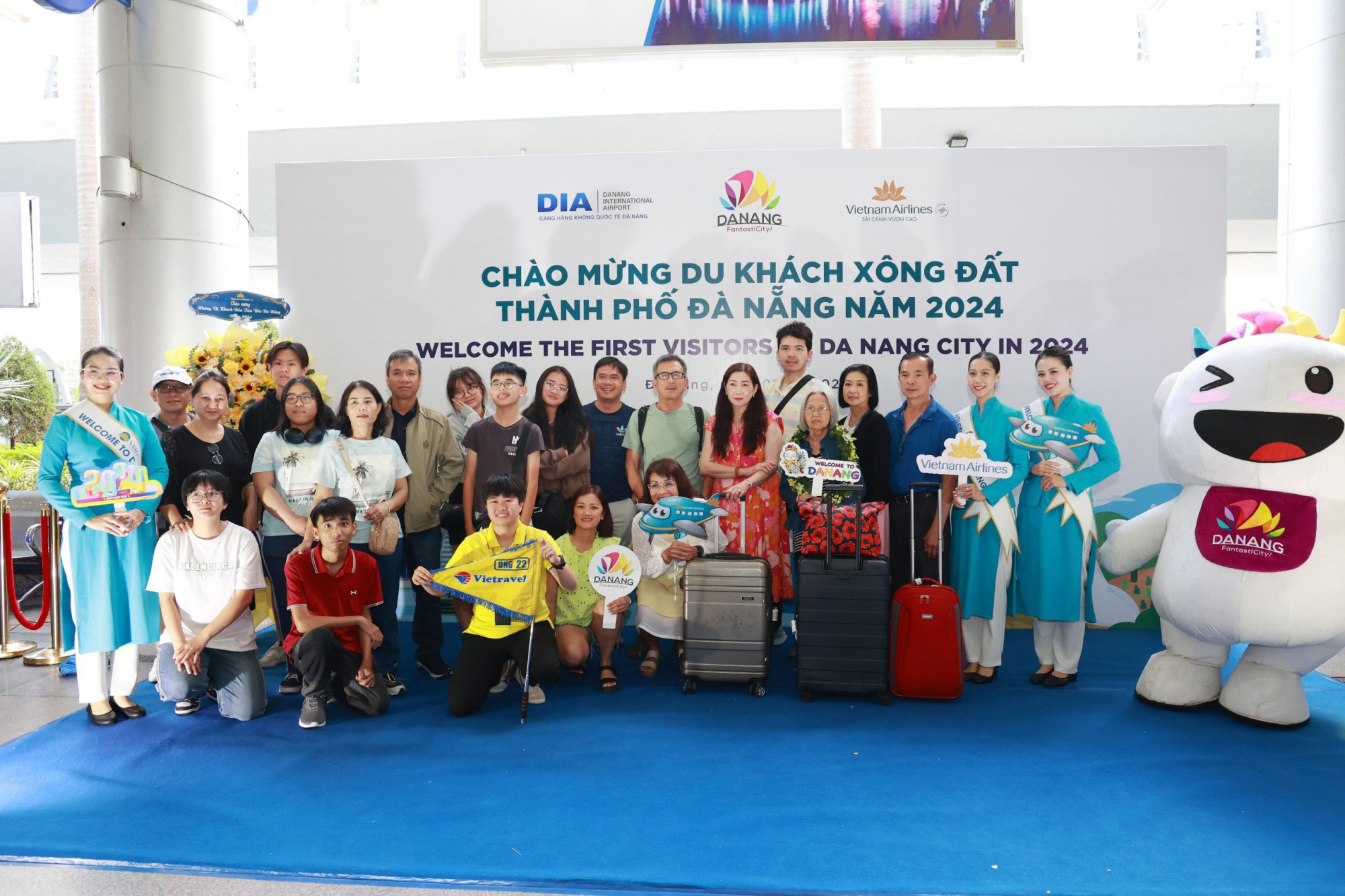 vietnam airlines dong hanh cung cac tinh thanh don khach dau tien cua nam 2024 hinh 5