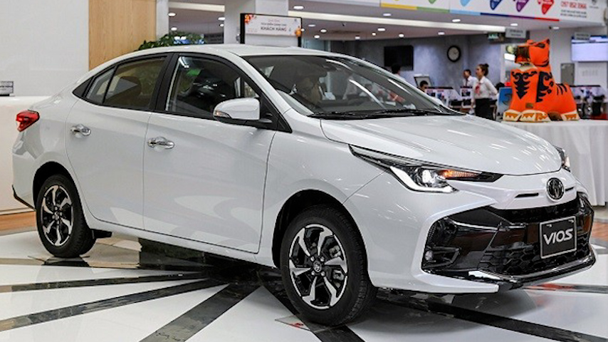 top sedan thuoc phan khuc hang b giam gia cuc manh truoc tet nguyen dan 2024 hinh 1