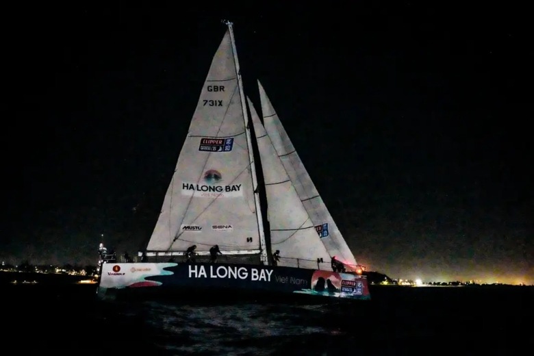 doan dua thuyen buom lung danh the gioi clipper race sap ghe tham vinh ha long hinh 2