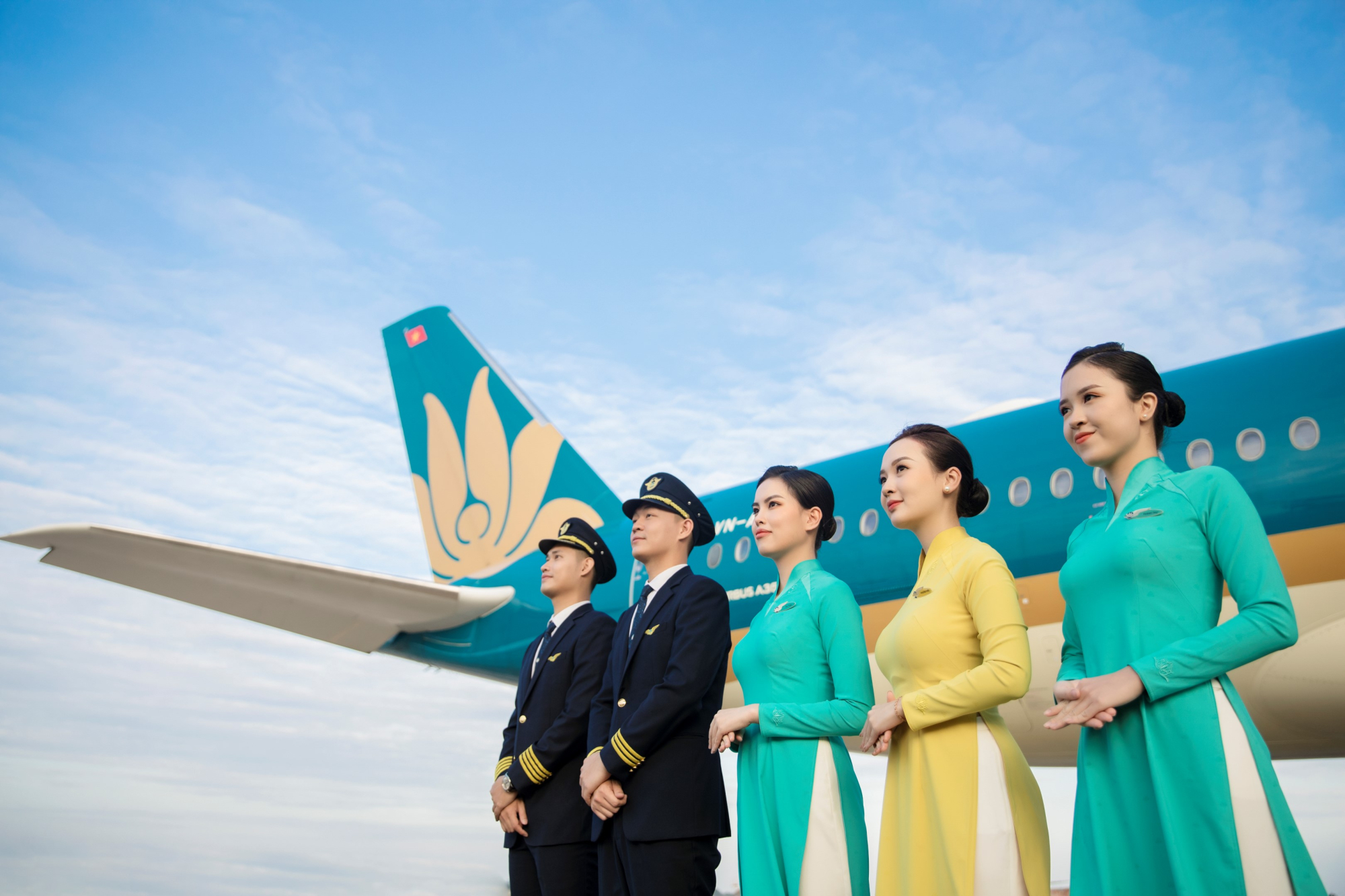 vietnam airlines to chuc chuyen bay cho nguoi lao dong mien phi ve que an tet hinh 1