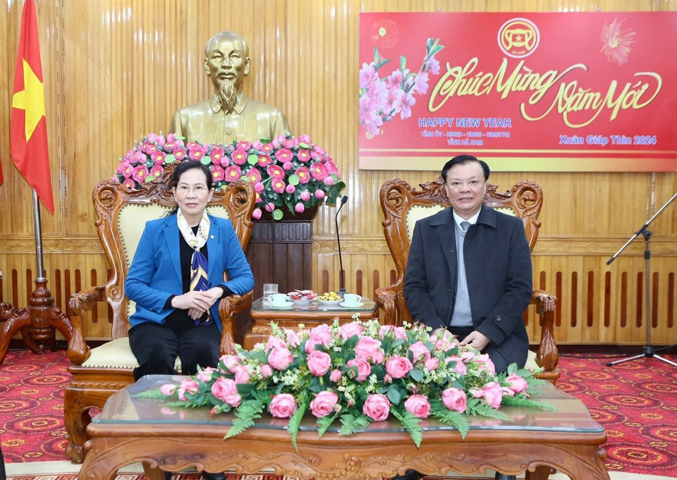 1900 suat qua tet tang cac ho ngheo can ngheo cong nhan lao dong kho khan tai ha nam ninh binh hinh 4