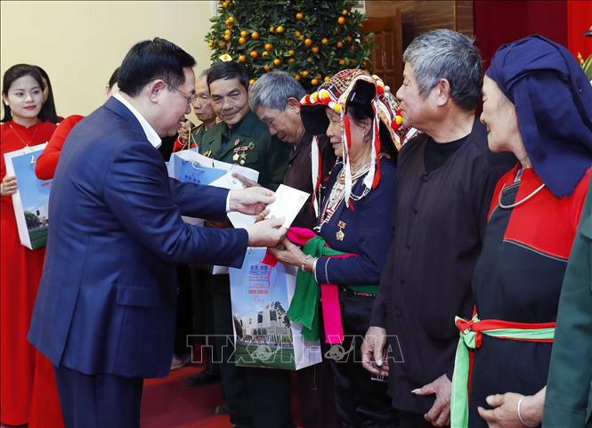 bao dam moi nguoi moi nha deu duoc vui xuan don tet vui tuoi lanh manh an toan tiet kiem hinh 1