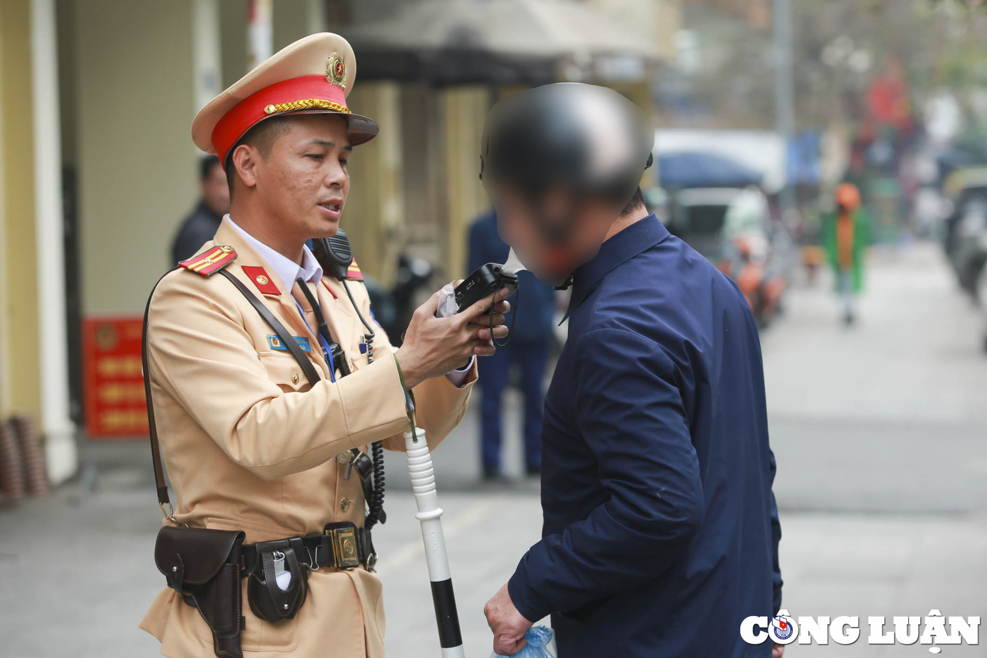 uong ruou ngam de chua sau rang nguoi dan ong vi pham nong do con hinh 4