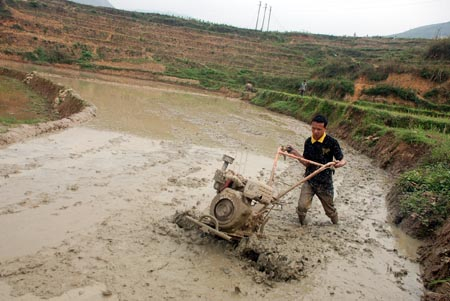 bach dich dong van ha giang khoi sac tu chuong trinh muc tieu quoc gia hinh 2