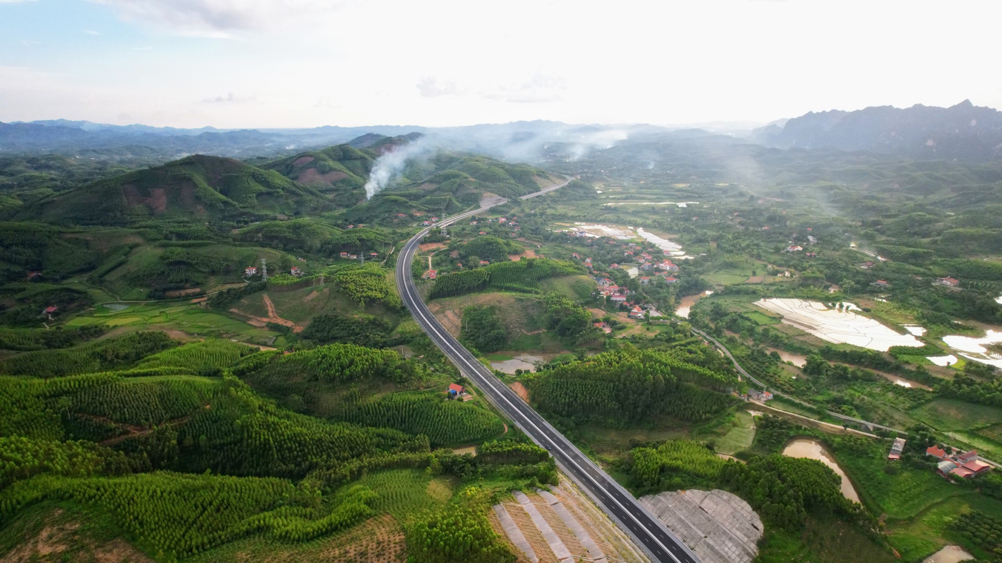 vi sao nha dau tu giao thong ganh no ngan hang hinh 2