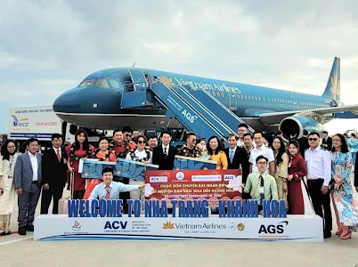 vietnam airlines phoi hop cung cac tinh thanh to chuc chuyen bay xong dat nam giap thin hinh 4
