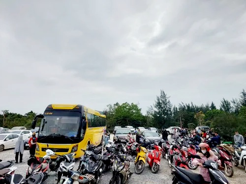 dau xuan dong nguoi no nuc vieng tham mo dai tuong vo nguyen giap hinh 6