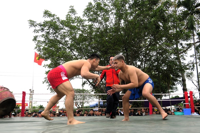 hai phong khai mac le hoi vat gan 700 nam tuoi hinh 2