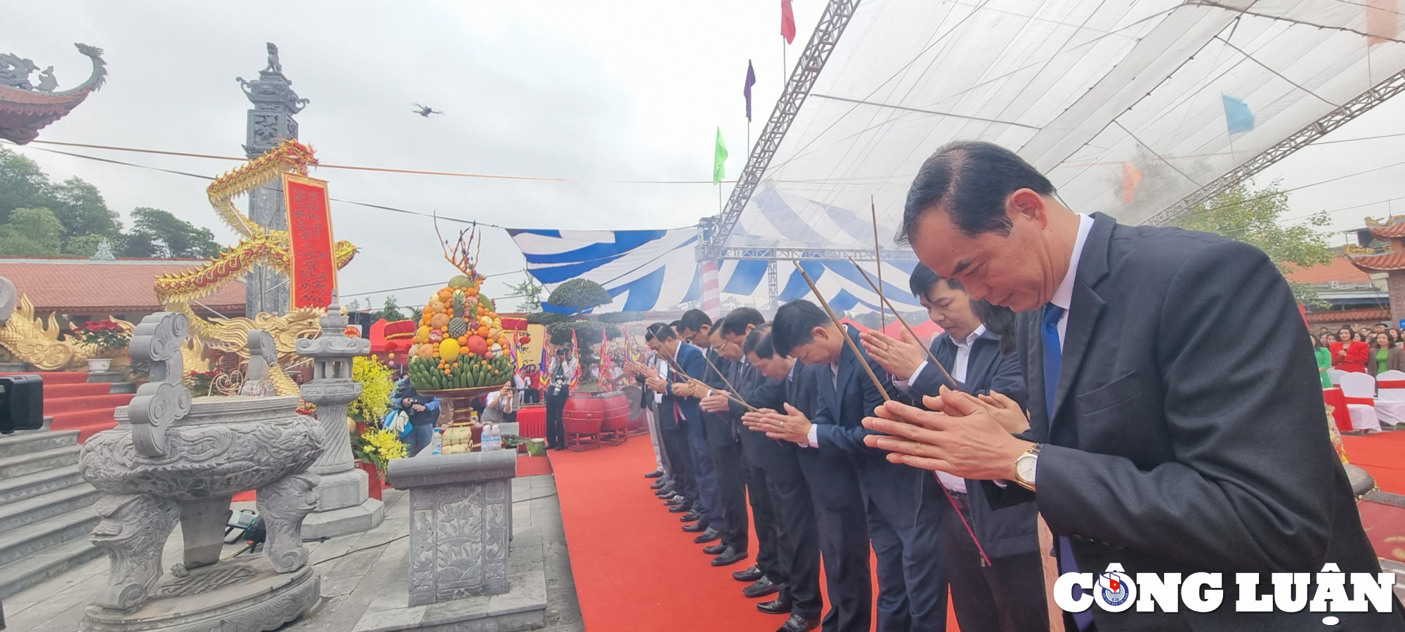 hai phong khai mac le hoi khai but dau xuan tai den tho trang nguyen le ich moc hinh 2