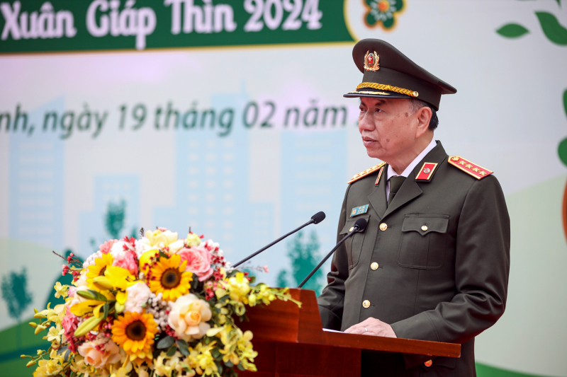 bo cong an phat dong tet trong cay nam 2024  vi mot viet nam xanh tai ninh binh hinh 1