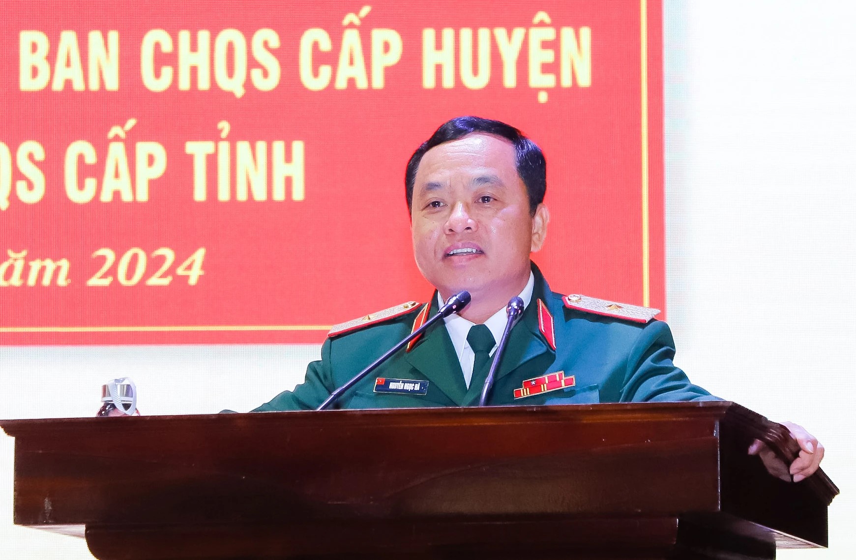 cong bo quyet dinh sap nhap to chuc lai co quan bo chi huy quan su tinh nghe an hinh 2