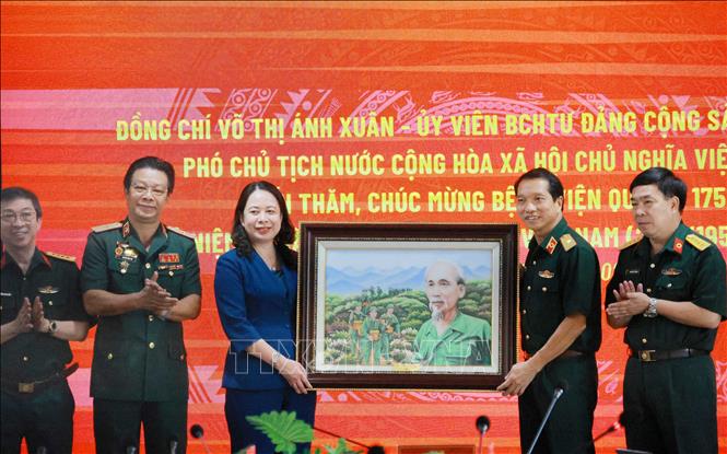 nguoi thay thuoc cua benh vien quan y 175 luon hoan thanh tot ca hai su menh hinh 1